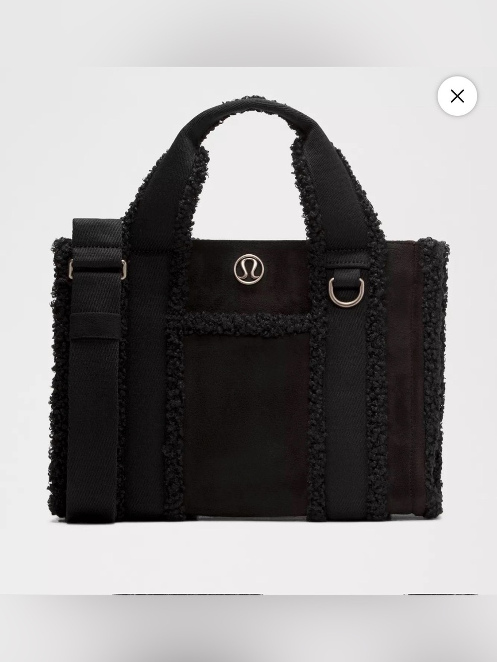 Lululemon Boxy Tote Bag 4.5L
Faux Shearling Trim